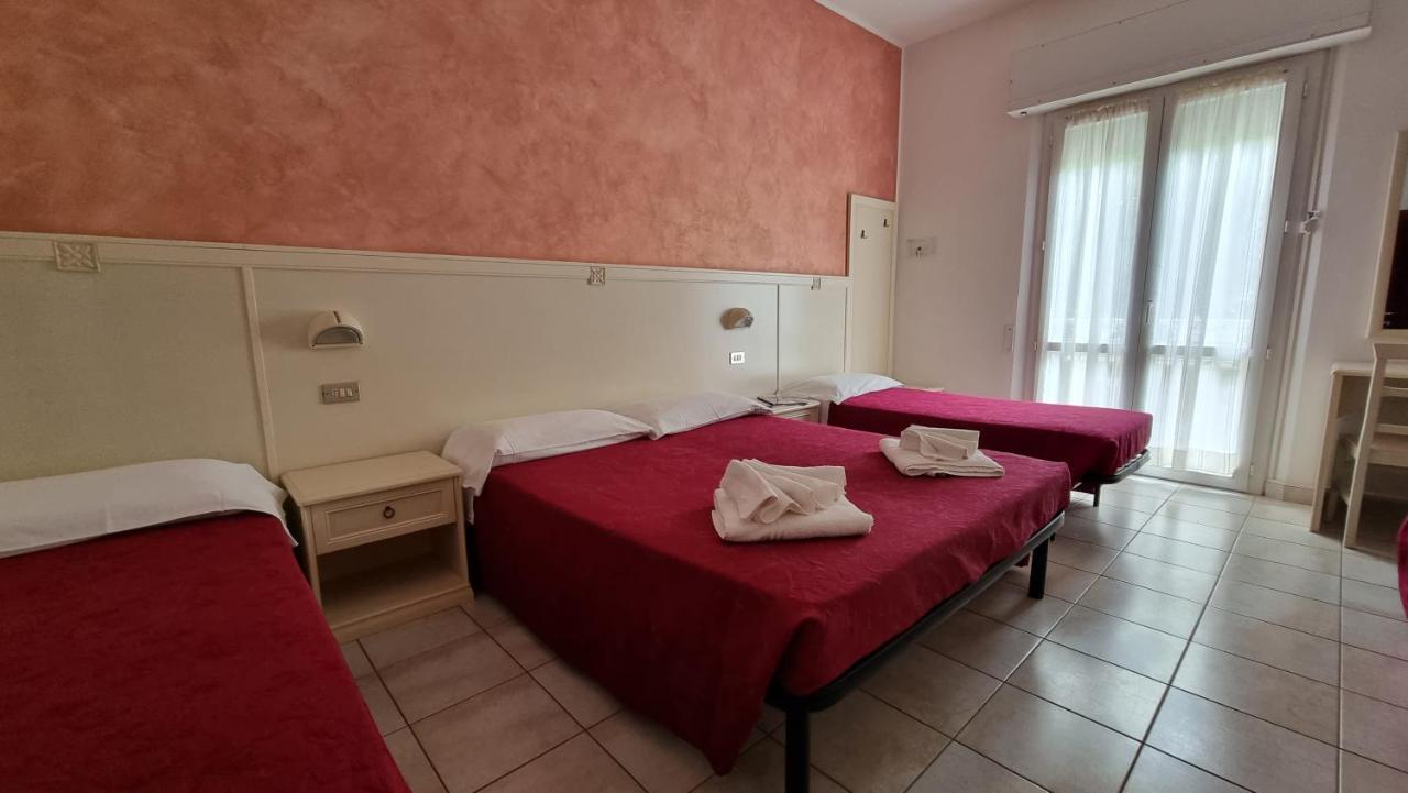 Hotel Costanza Cesenatico Εξωτερικό φωτογραφία